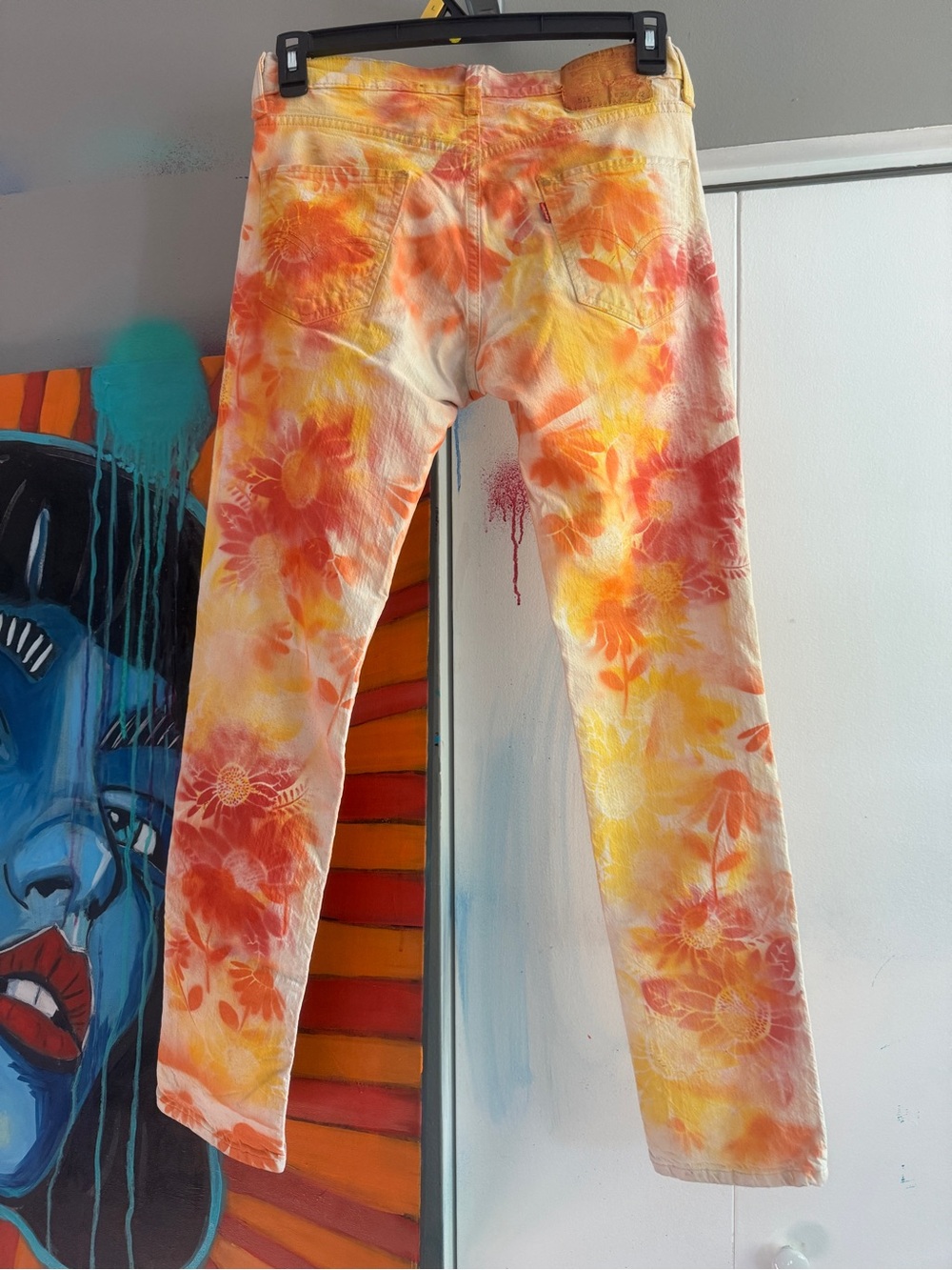 Hand Painted Upcycled Levi’s Floral Jeans Fall Vibe Size 30 - Picture 5 of 14